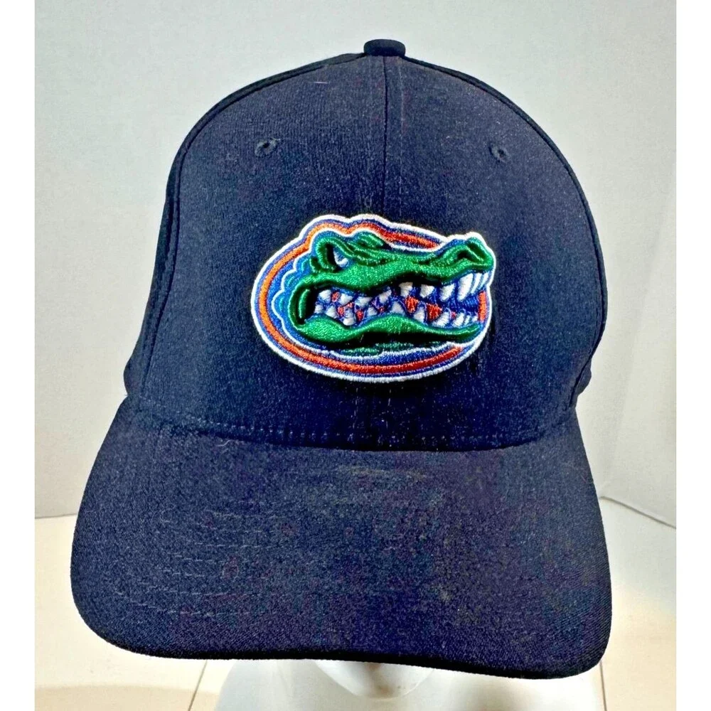 Florida Gators Patch Black Baseball Cap Nike Dri-Fit  FlexFit  Unisex Size M/L